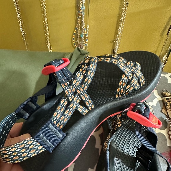 New never worn - Picture 2 of 2
